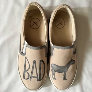 Inkkas Tan and Gray Slip-On Sneakers